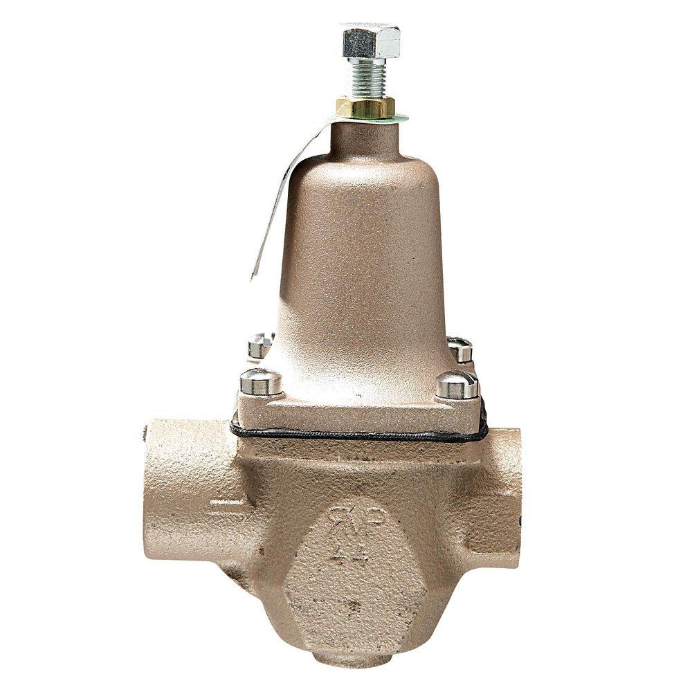 Watts 250 psi Iron FNPT Pressure Reducing Valve 
