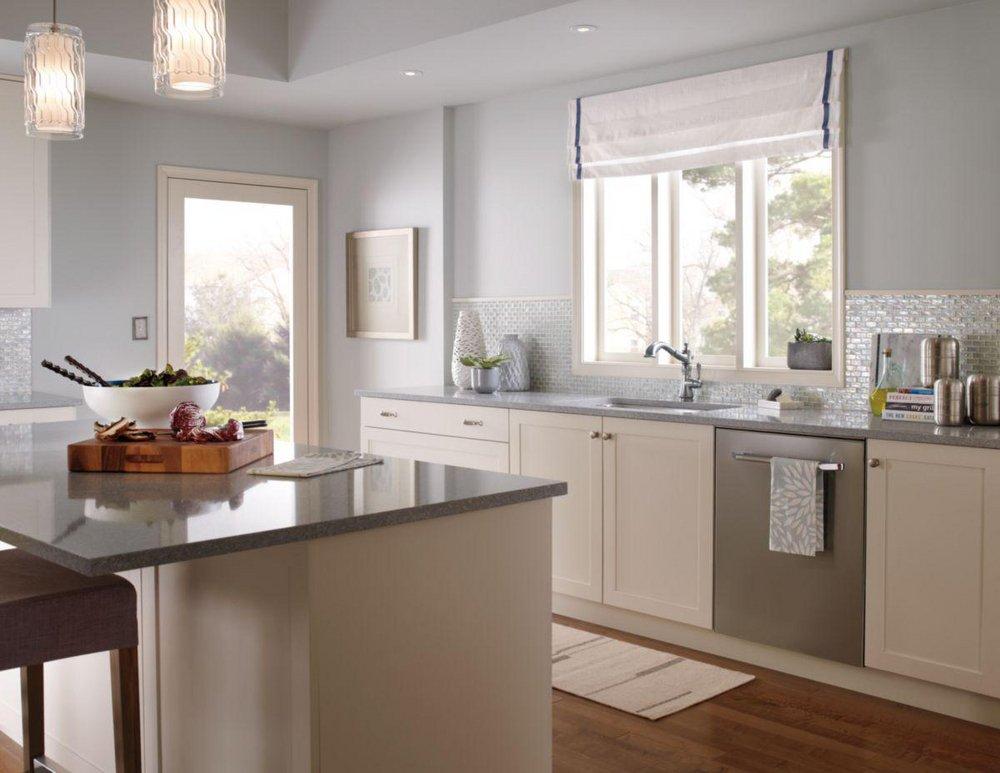 Delta Faucet Arctic Stainless Single Handle Pull Out Kitchen Faucet 