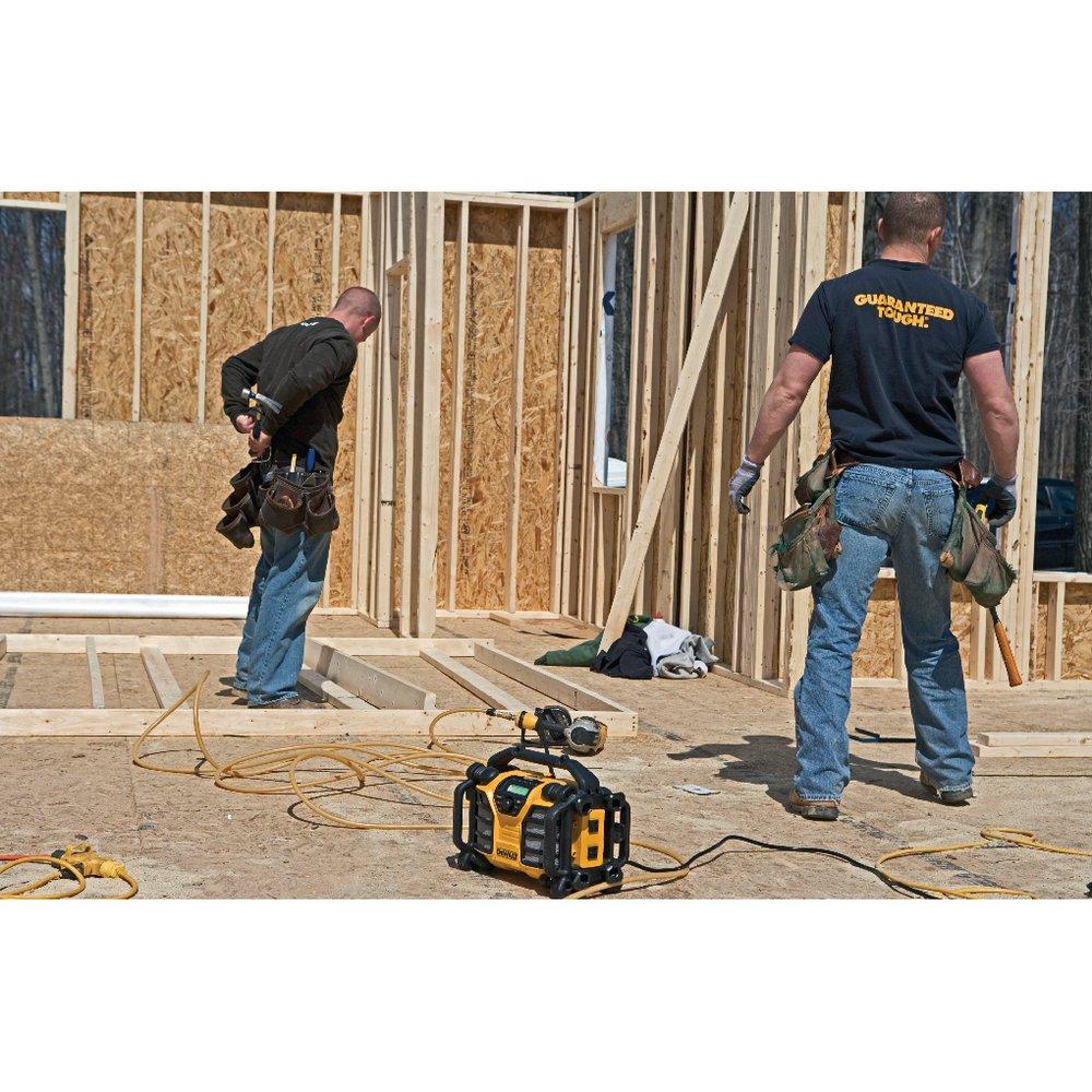 DEWALT Yellow Worksite Charger Radio 