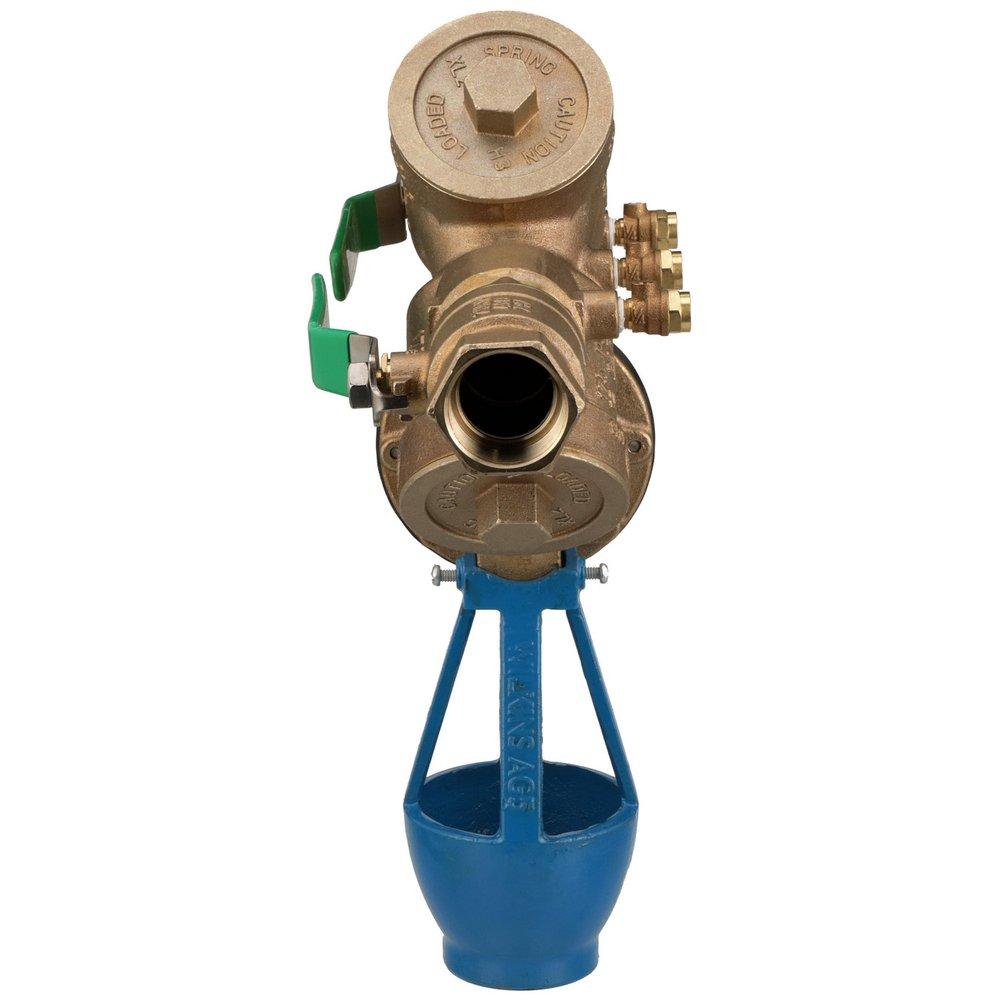 Zurn Wilkins Cast Bronze FNPT 175 psi Backflow Preventer 