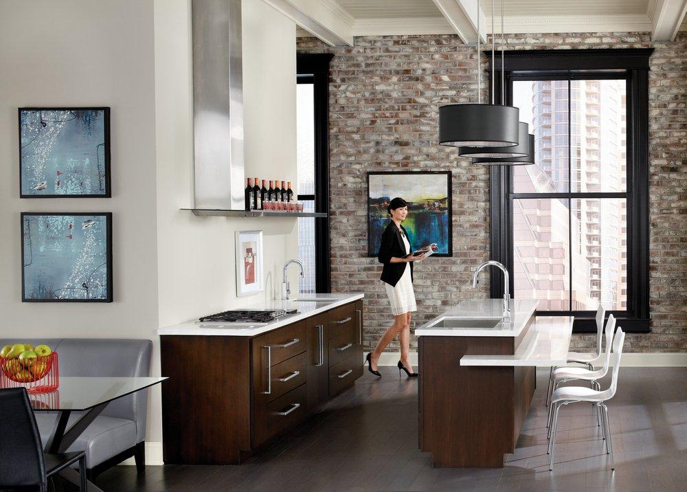 Moen Chrome Single Lever Handle Bar Faucet 