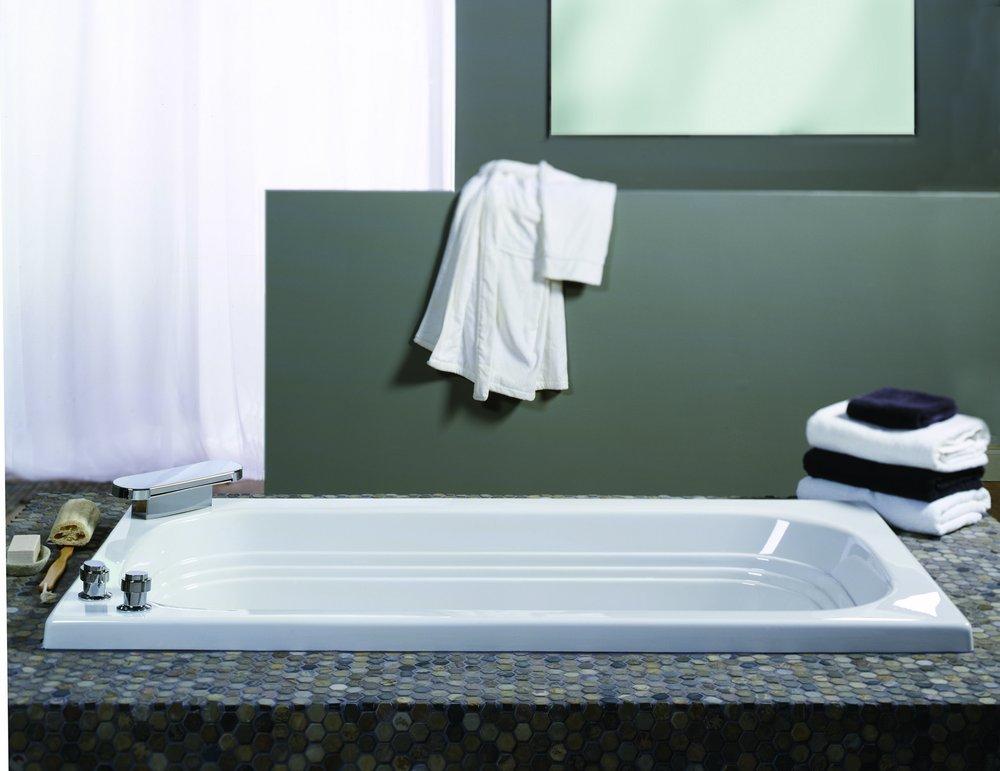 JACUZZI&reg; White 66X34 RH ACR DU MNT WP *LUXURA WHIT 