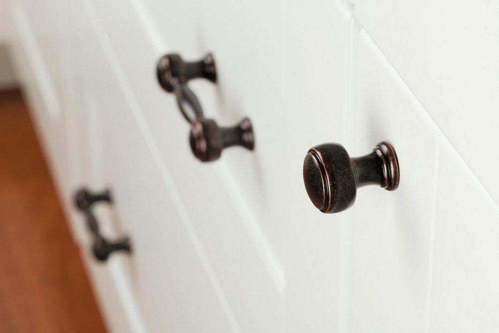 Moen Oil Rubbed Bronze 1-8/25 in. Cabinet Knob 