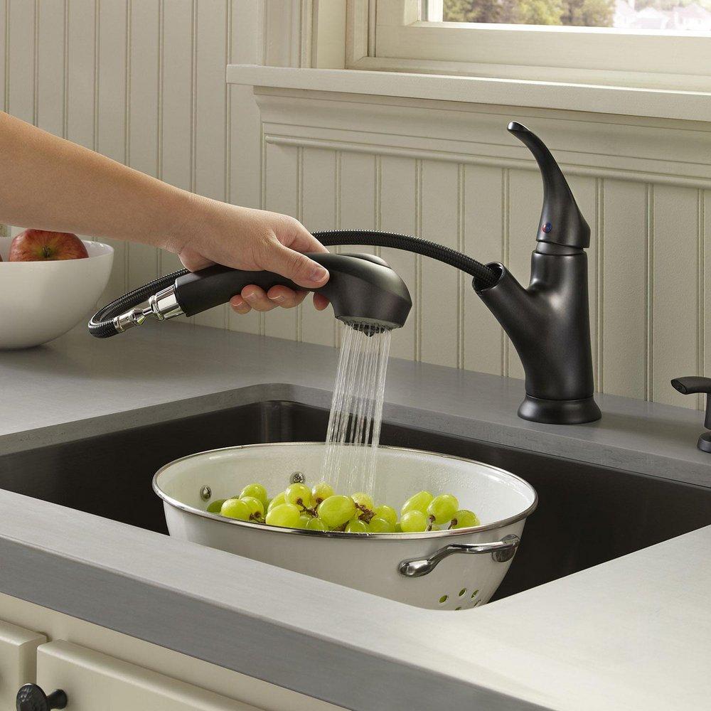 Pfister Matte Black Single Handle Pull Out Kitchen Faucet 