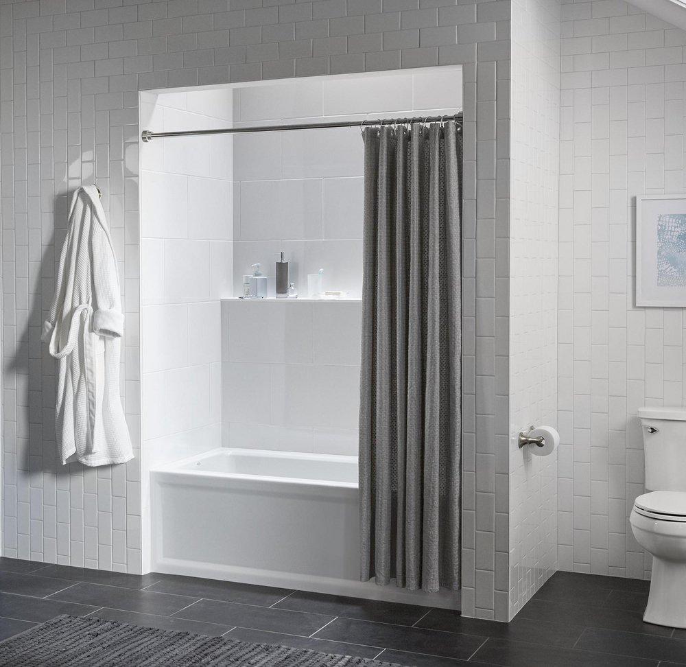 KOHLER White 66 x 32 in. Soaker Alcove Bathtub with Right Drain in White 