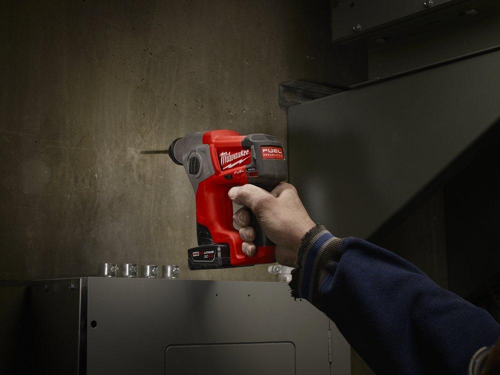 Milwaukee&reg; Black 5/8 in. Fuel Single Drive System with Rotary Hammer Kit 