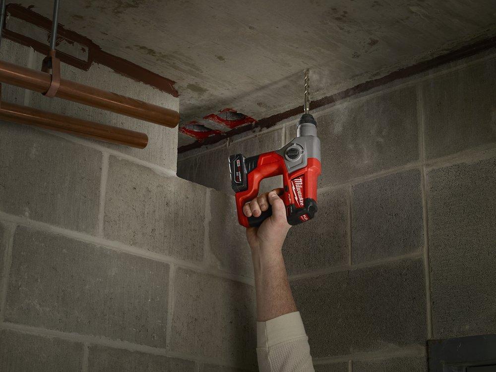 Milwaukee&reg; Black 5/8 in. Fuel Single Drive System with Rotary Hammer Kit 