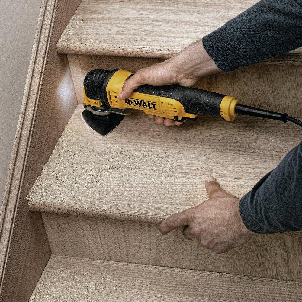 DEWALT Yellow/Black Oscillating Multi-Tool 