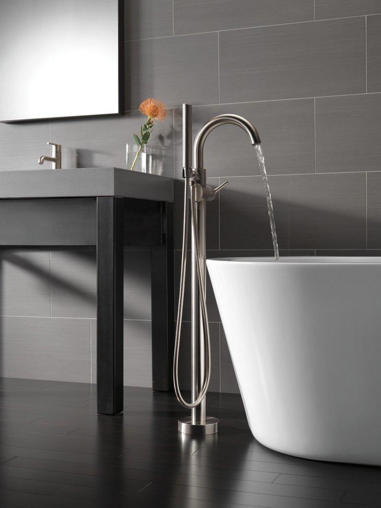 Delta Faucet Brilliance Stainless Single Handle Floor Mount Filler with Handshower (Trim Only) 