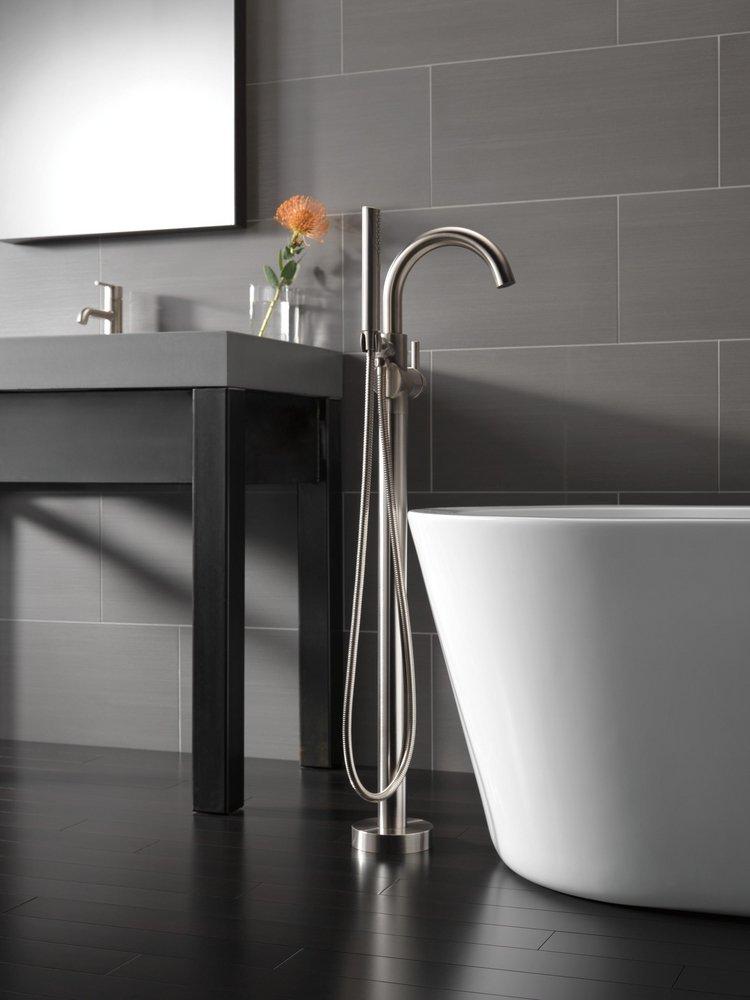 Delta Faucet Brilliance Stainless Single Handle Floor Mount Filler with Handshower (Trim Only) 