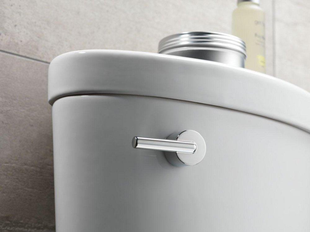 Delta Faucet Chrome Left-Hand Trip Lever 