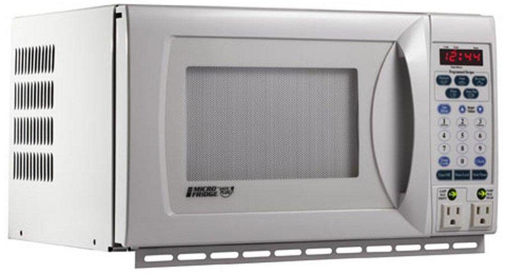 Microfridge White 18-13/100 in. 0.7 cf 700W Microwave Oven 