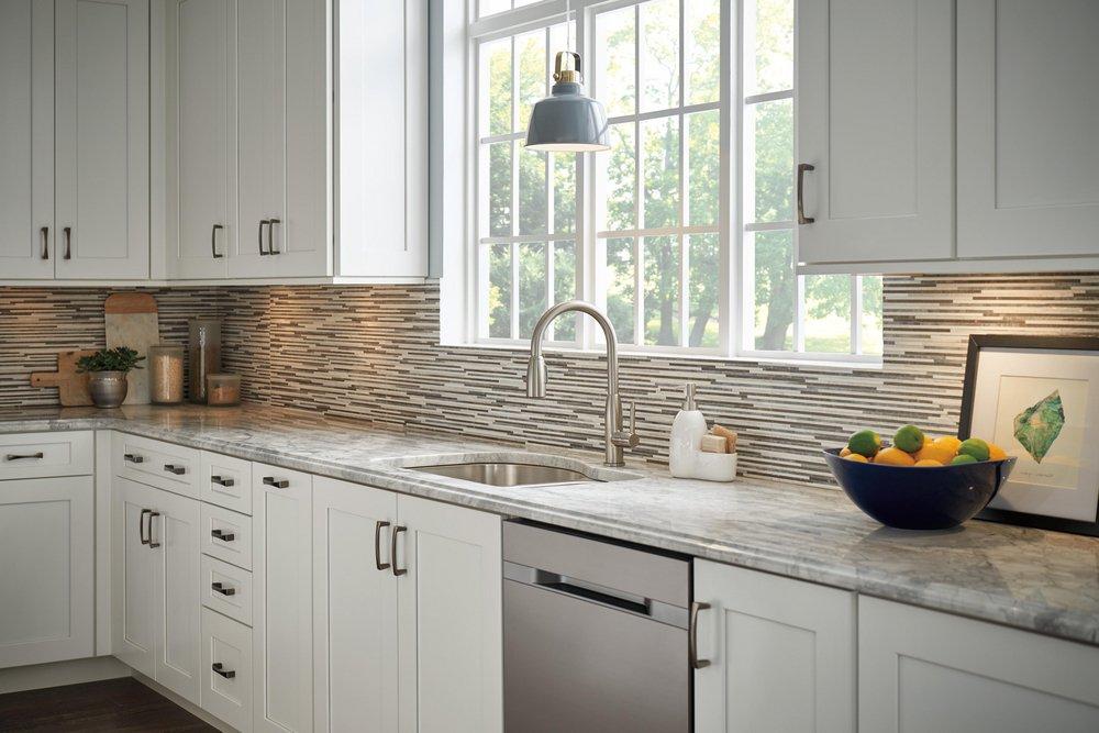 Peerless&reg; Stainless Steel Single Handle Pull Down Kitchen Faucet 