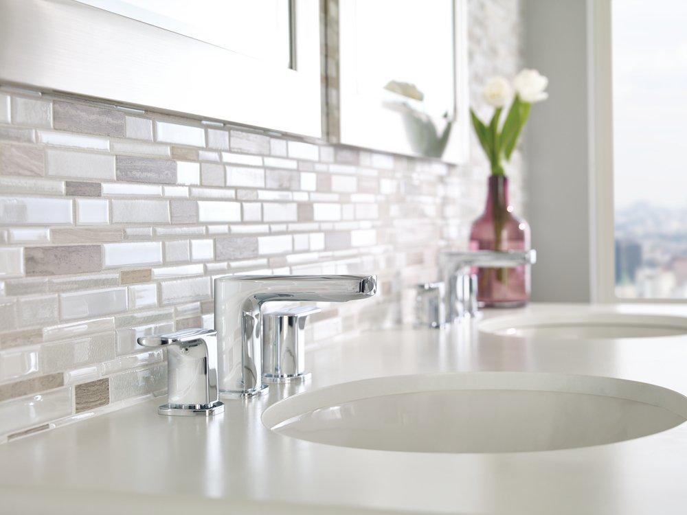 Moen Chrome Two Handle Widespread Bathroom Sink Faucet 