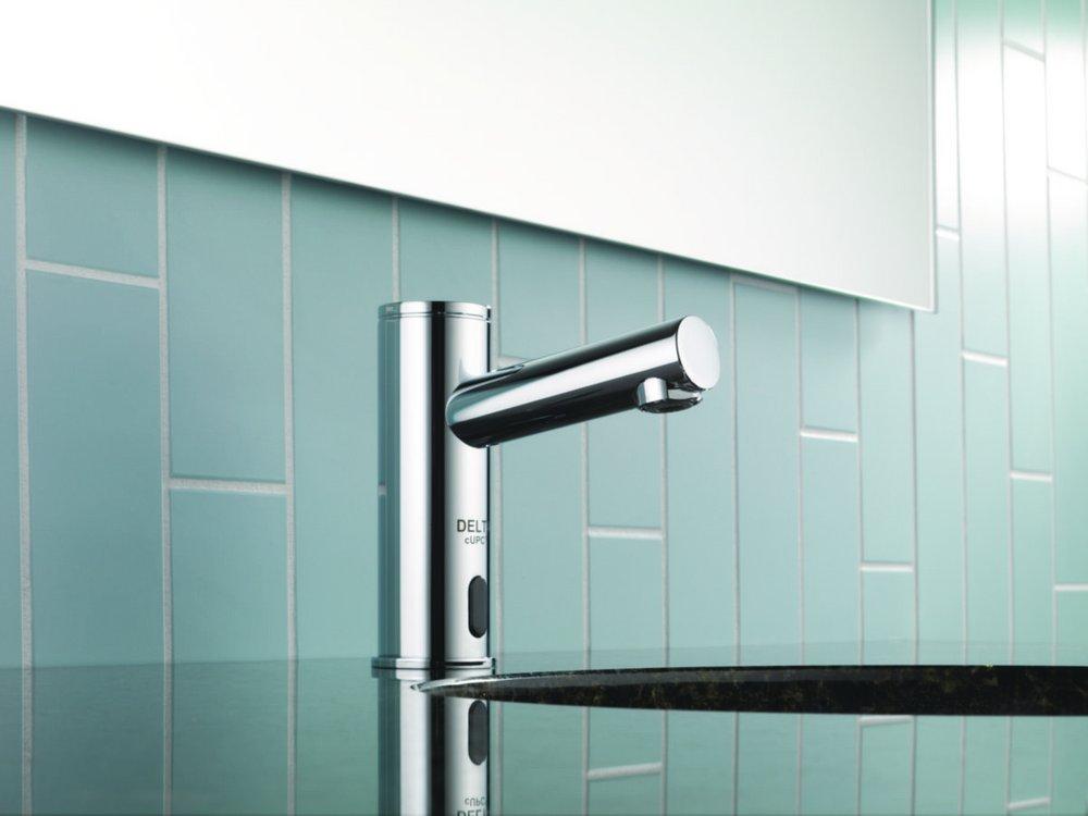 Delta Faucet Chrome No Handle Deck Mount Service Faucet 