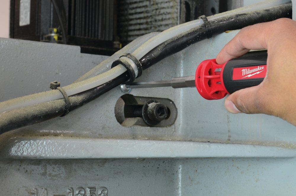 Milwaukee&reg; Red Manual 10 Piece Screwdriver 