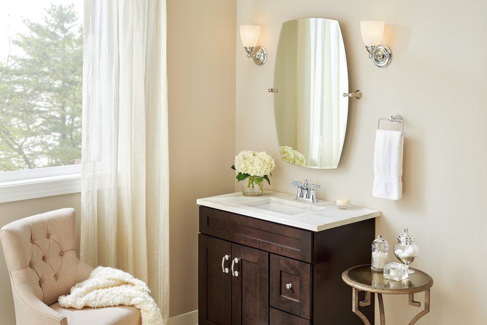 Moen Polished Chrome 100W 1-Light Medium Base Globe Light 