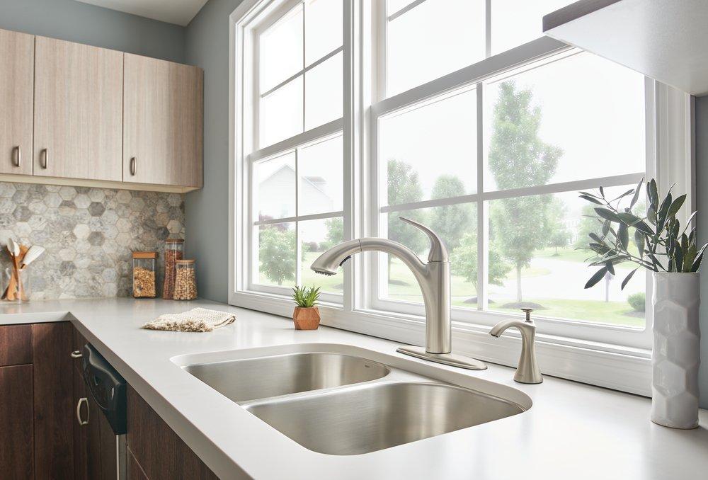 Moen SpotShield® Stainless Deckmount Transitional Soap Dispenser 