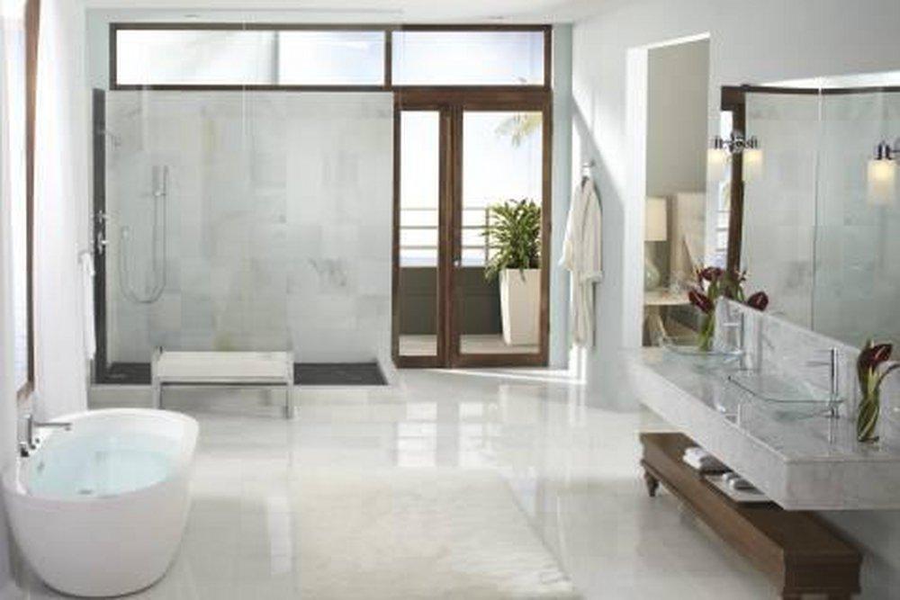 Moen Brushed Nickel 2.5 gpm Single Lever Handle Shower Trim 