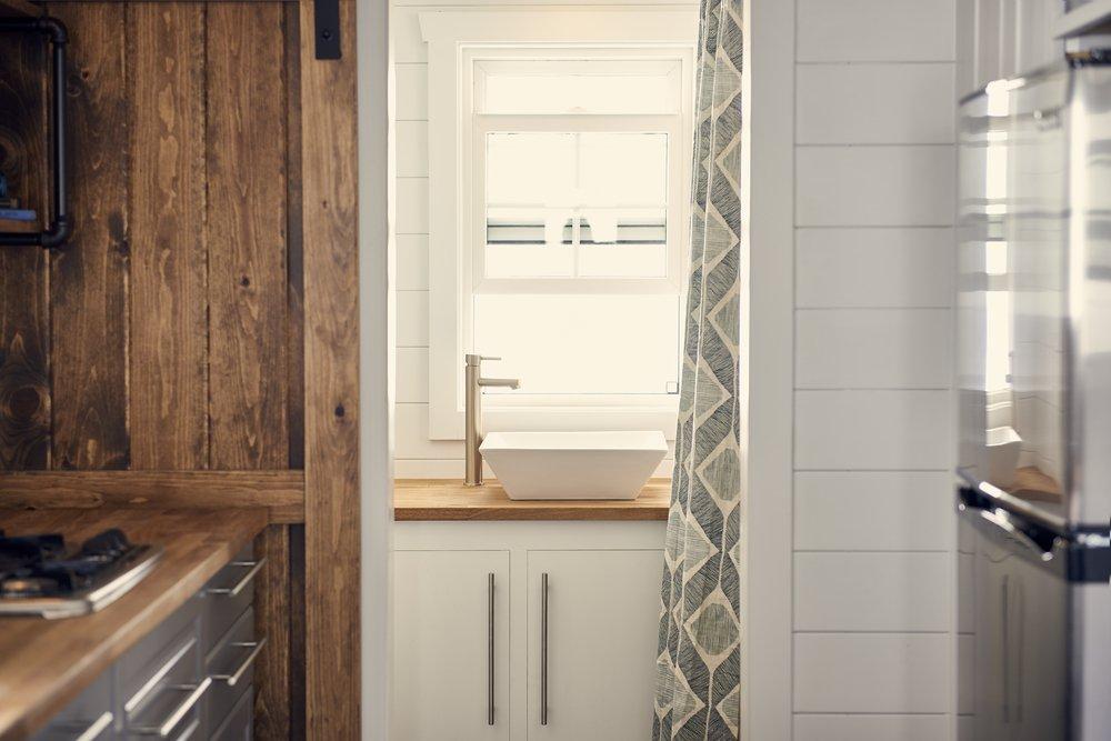 Moen Brushed Nickel Single Handle Vessel Filler Bathroom Sink Faucet 