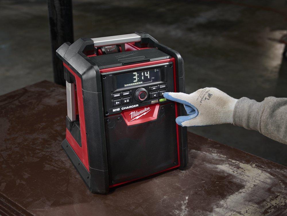 Milwaukee&reg; Black 18V Jobsite Radio/Charger 