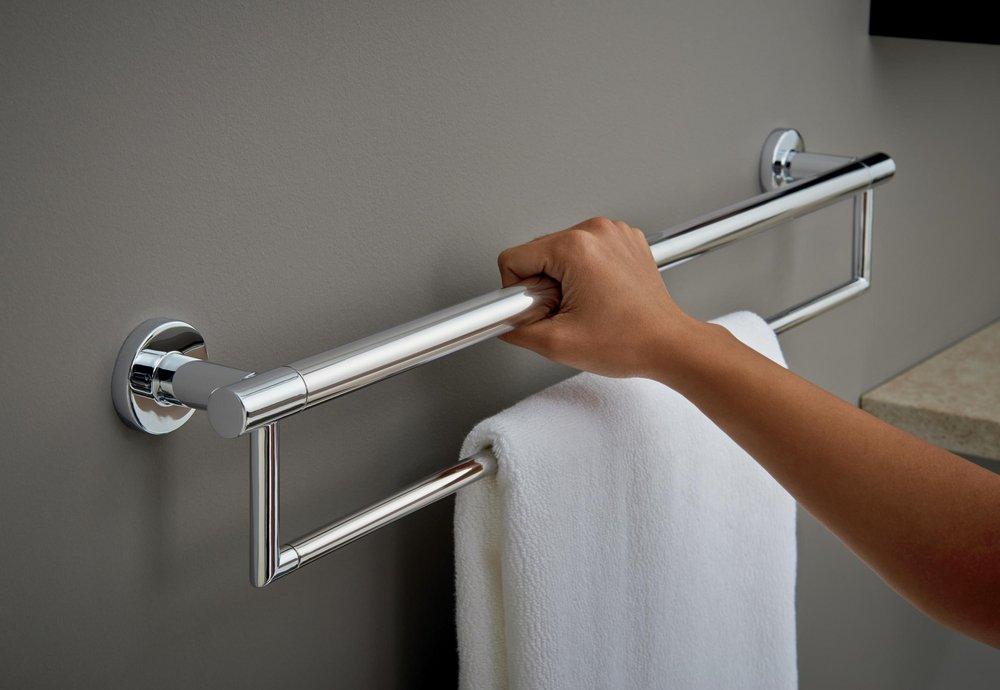 Delta Faucet Chrome 25-22/25 in. Towel Bar 