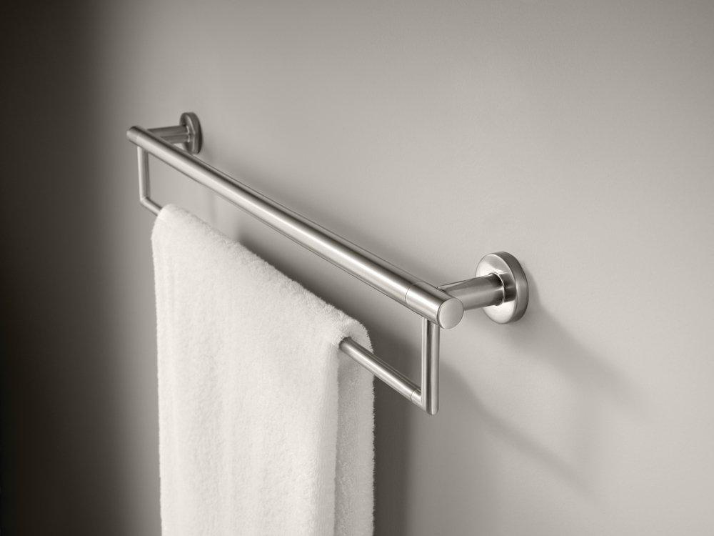 Delta Faucet Brilliance&reg; Stainless 25-22/25 in. Towel Bar 