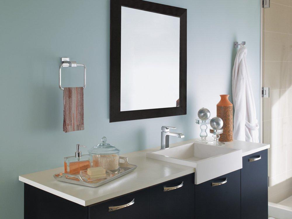 Delta Faucet Chrome Single Handle Monoblock Bathroom Sink Faucet with Metal Pop-Up Drain Assembly 