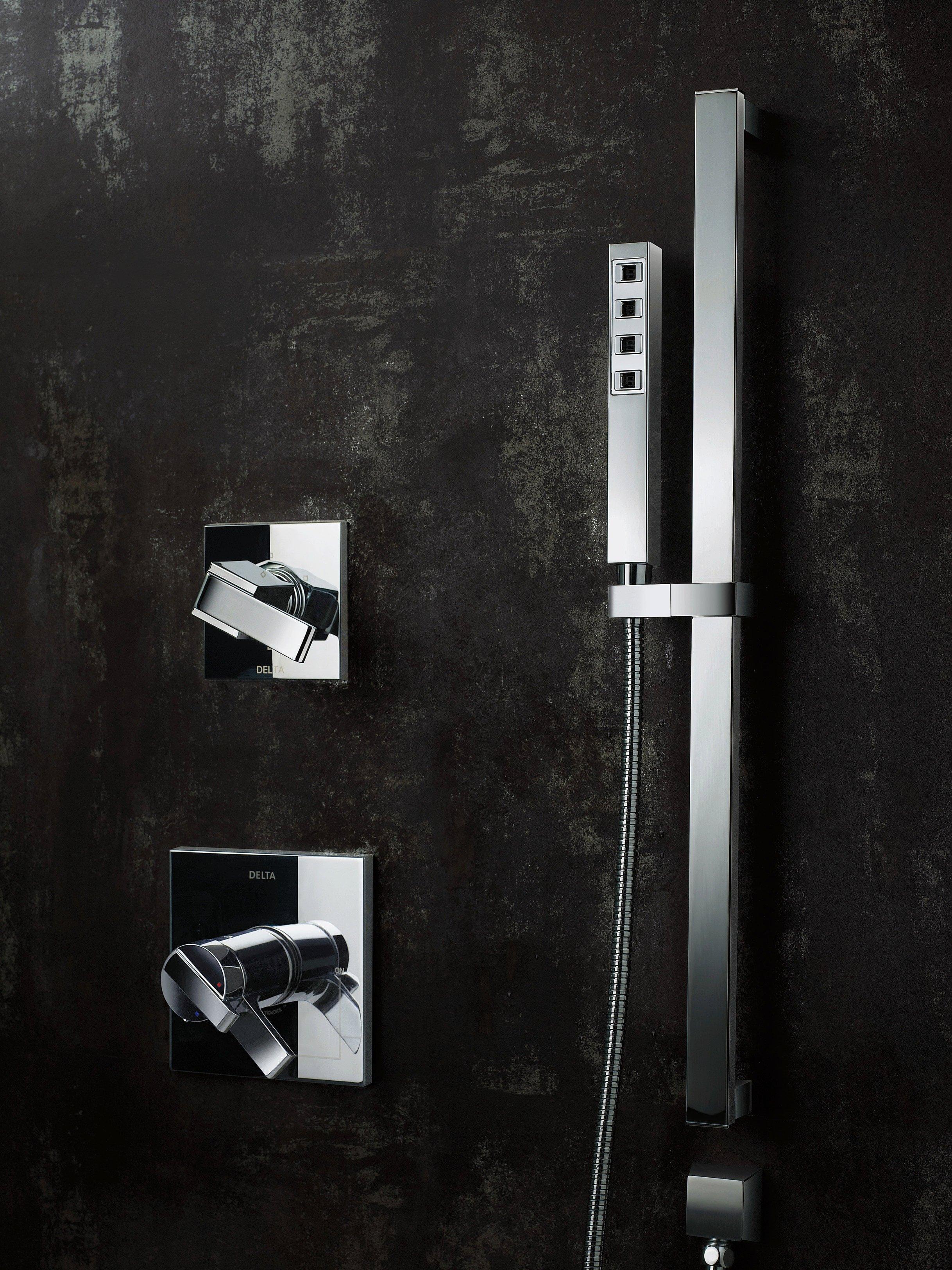 Delta Faucet Chrome Two Handle Bathtub & Shower Faucet (Trim Only) 