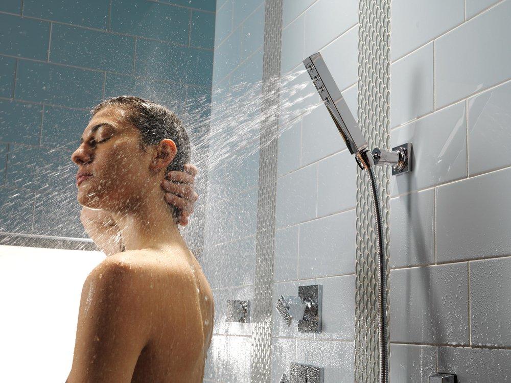 Delta Faucet Chrome Tub and Shower Diverter Valve with Single Lever Handle 