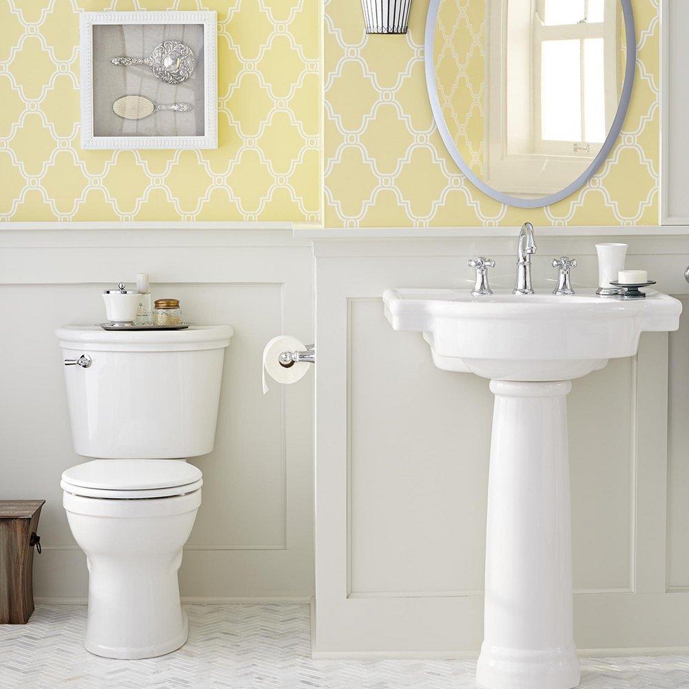 American Standard White 1.28 gpf Round Toilet 
