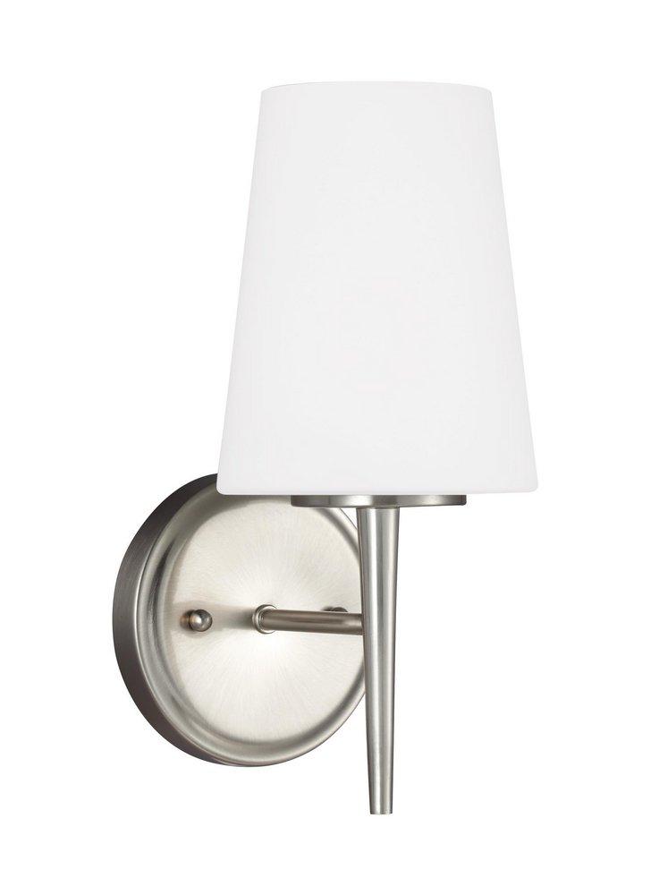 Visual Comfort & Co. Generation Lighting Brushed Nickel 100W 1-Light Medium E-26 Base Incandescent Wall or Bath Sconce 
