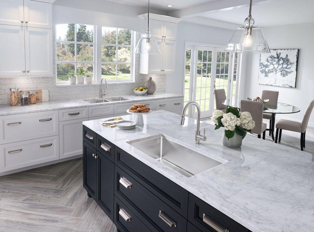 BLANCO Stainless Single Handle Pull Down Kitchen Faucet 