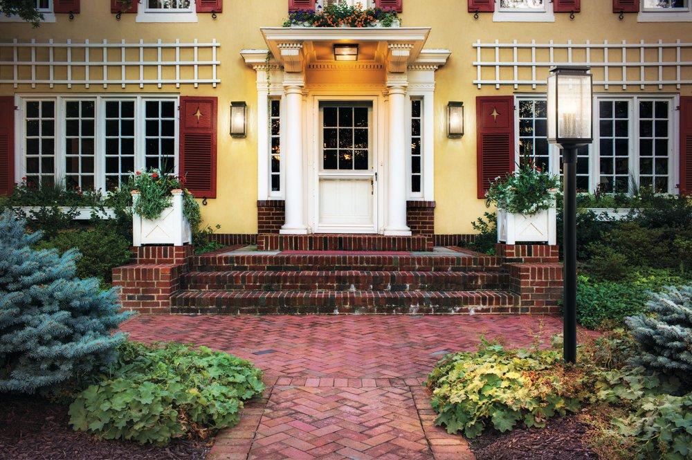 Kichler Lighting Olde Bronze 75W 1-Light Medium Base Incandescent Extension Wall Sconce 