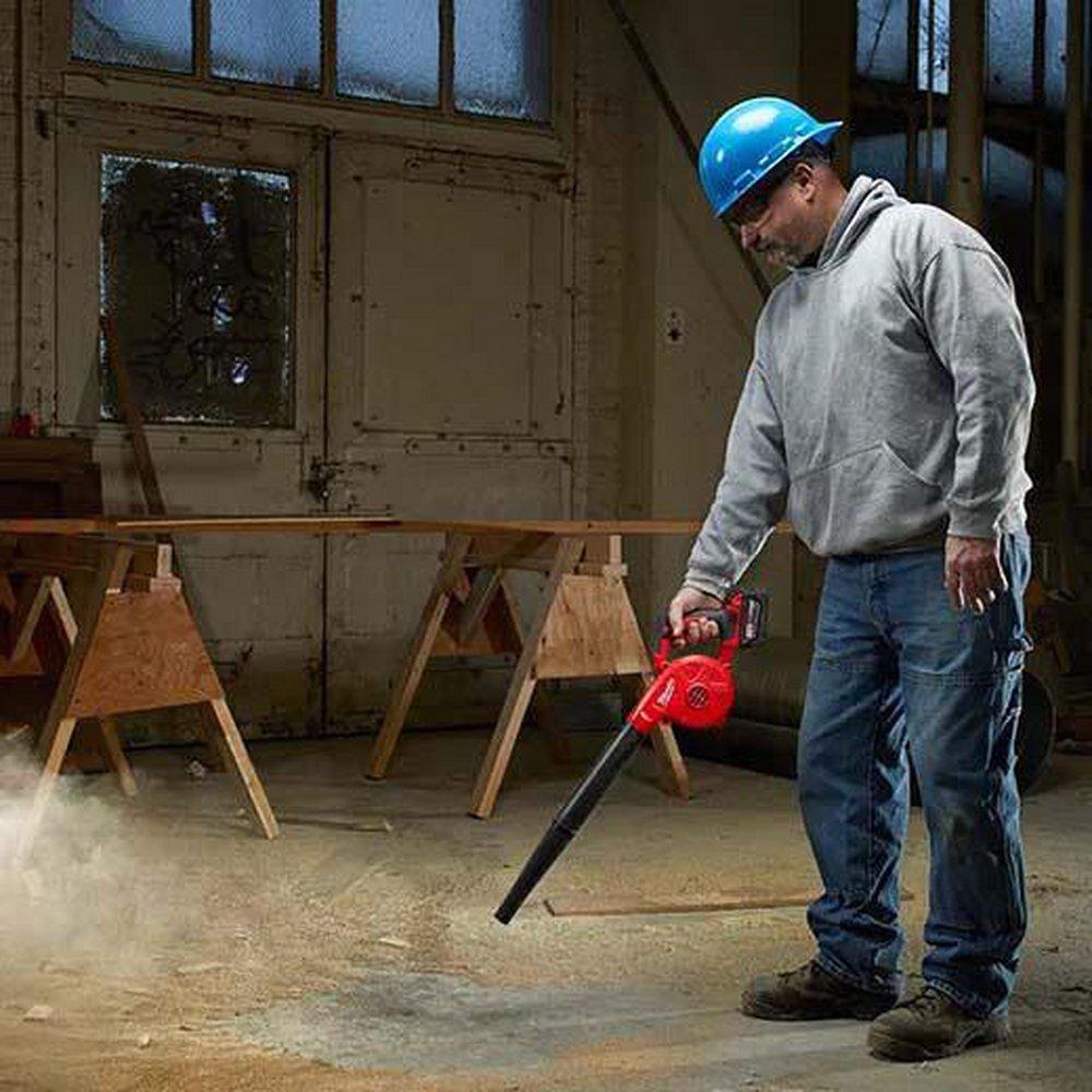 Milwaukee® Red Cordless Compact Blower 