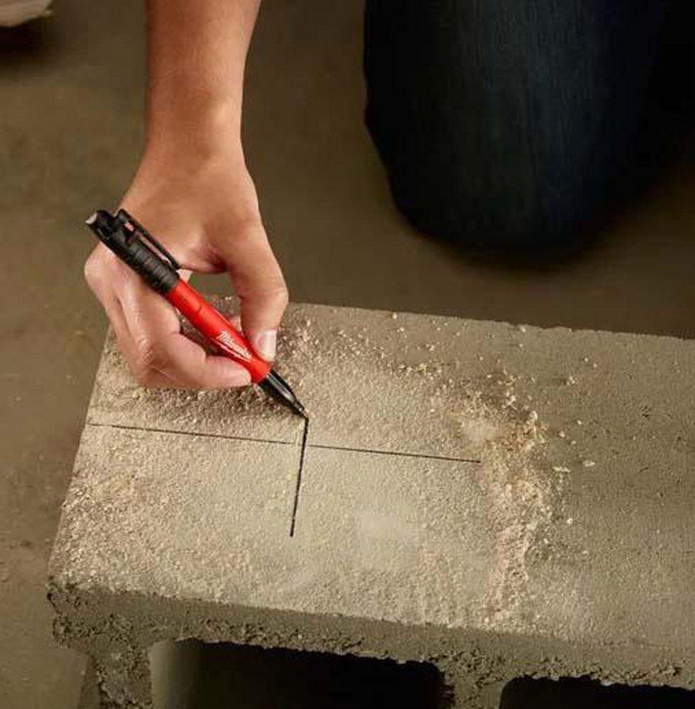 Milwaukee&reg; Black Fine Point Marker 