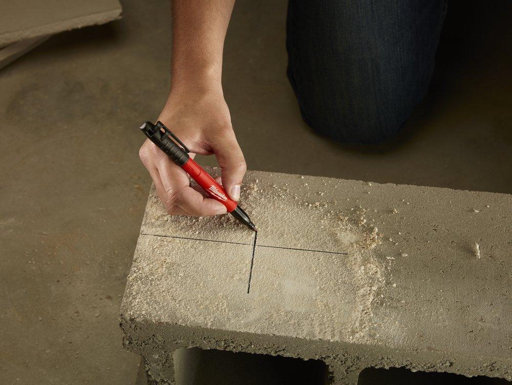 Milwaukee&reg; Black Fine Point Marker 