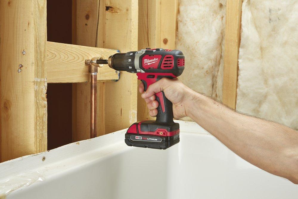 Milwaukee&reg; Black 1/2 in. Compact Drill Driver Kit 