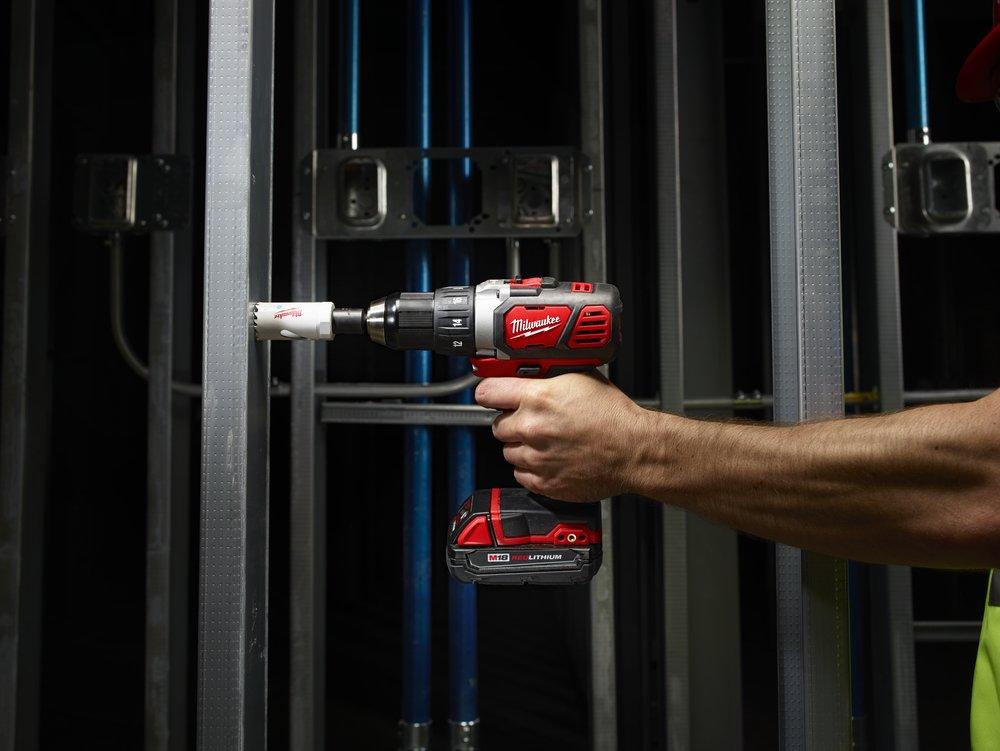 Milwaukee&reg; Black 1/2 in. Compact Drill Driver Kit 