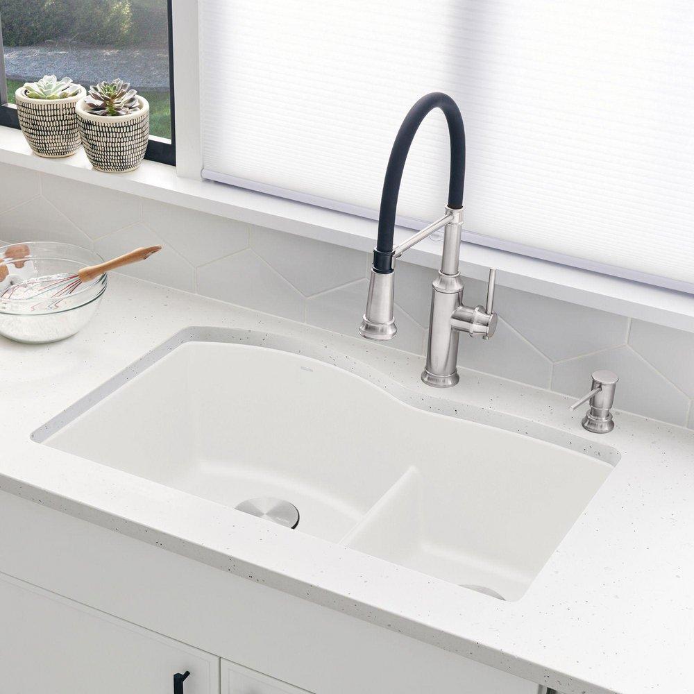 BLANCO White 32 x 20-7/8 in. No Hole Composite Double Bowl Undermount Kitchen Sink 