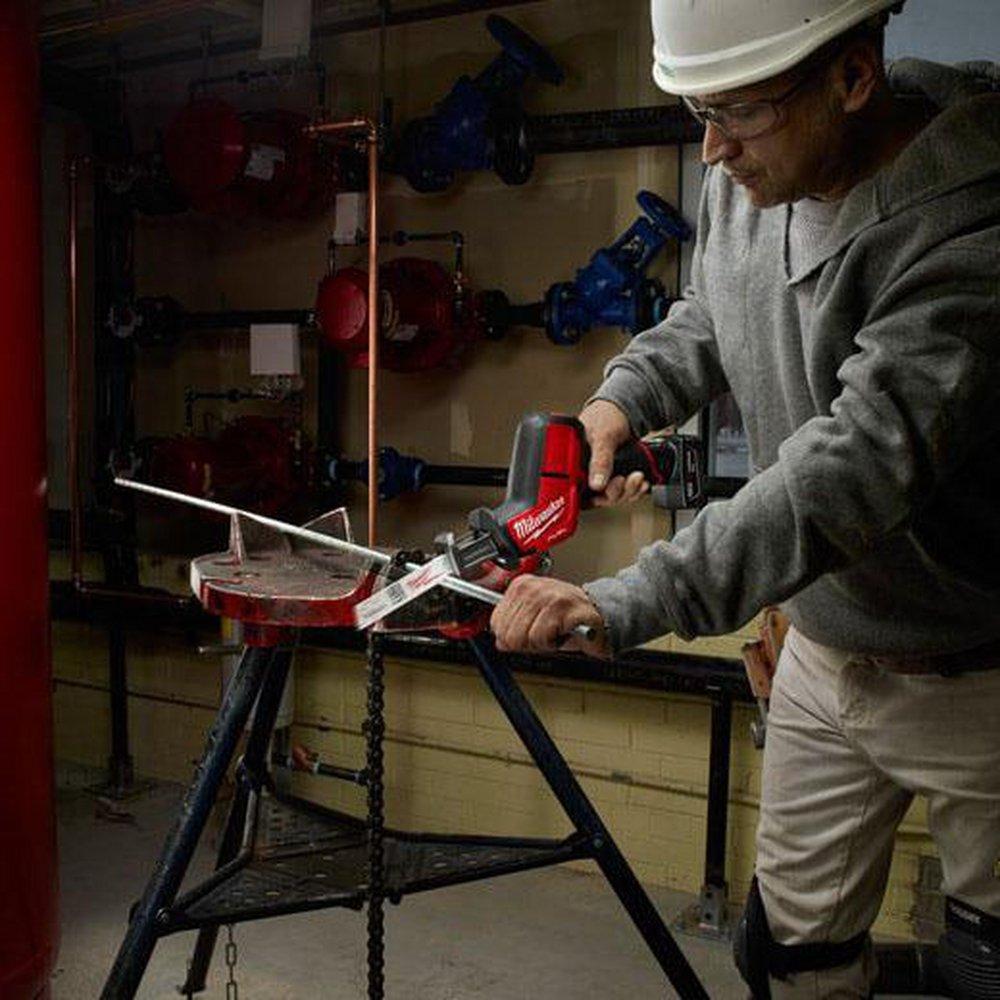 Milwaukee&reg; Black Cordless 4 AMP Redlithium&trade; Reciprocating Saw Tool Kit 
