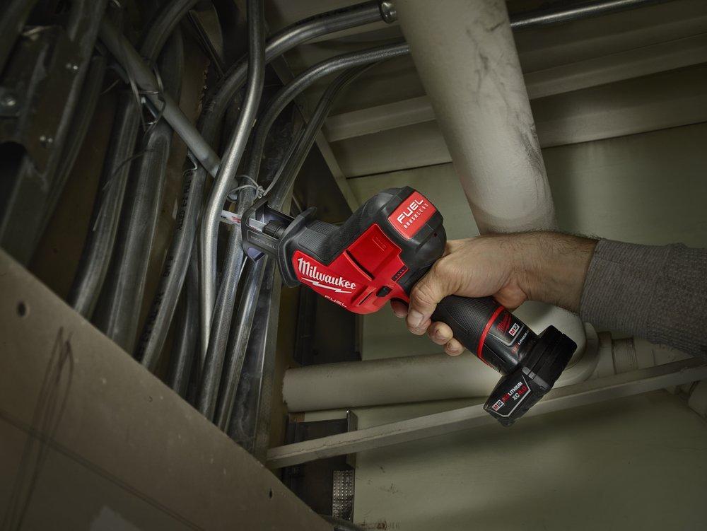 Milwaukee&reg; Black Cordless 4 AMP Redlithium&trade; Reciprocating Saw Tool Kit 