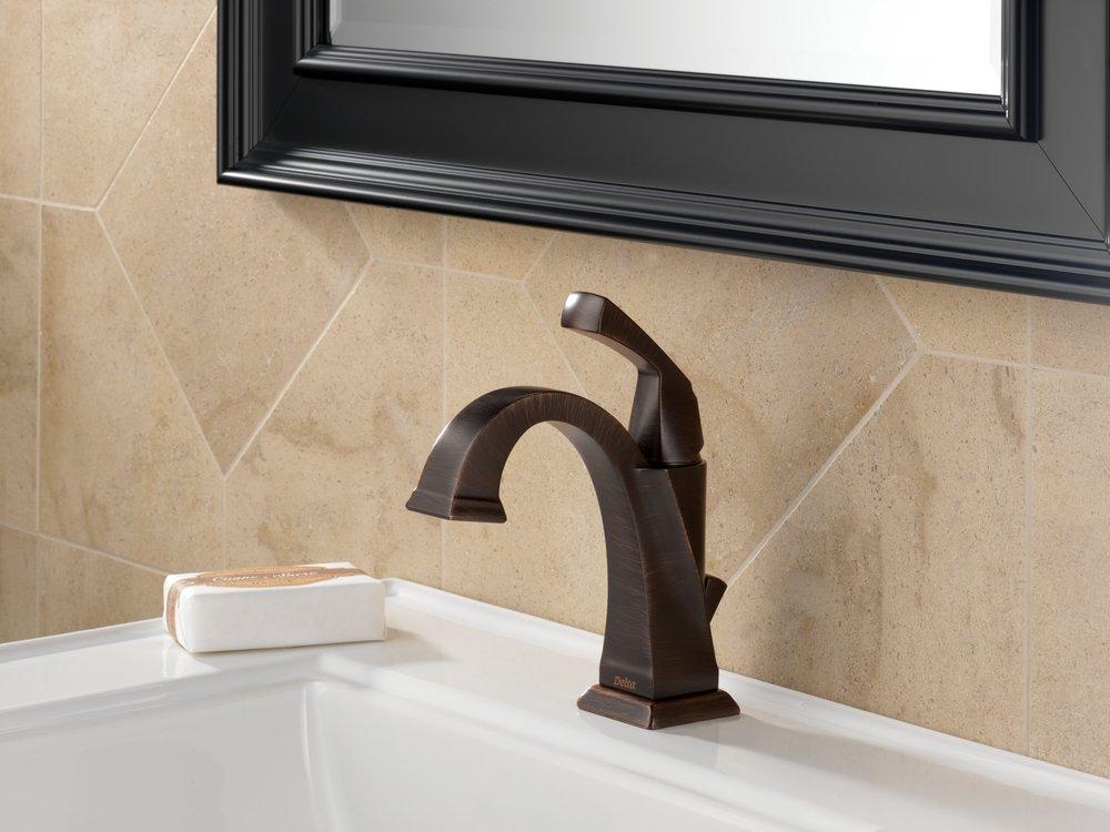 Delta Faucet Brilliance Polished Nickel Single Handle Centerset Bathroom Sink Faucet with Pop-Up Drain Assembly 