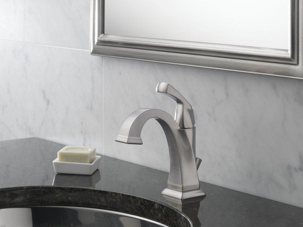 Delta Faucet Polished Nickel Single Handle Centerset Bathroom Sink Faucet with Pop-Up Drain Assembly 