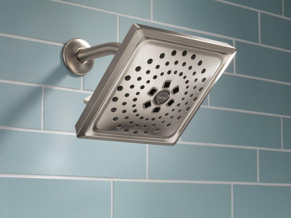 Delta Faucet Brilliance&reg; Stainless Multi Function Full Body, H2Okinetic&reg; and Pause Showerhead 