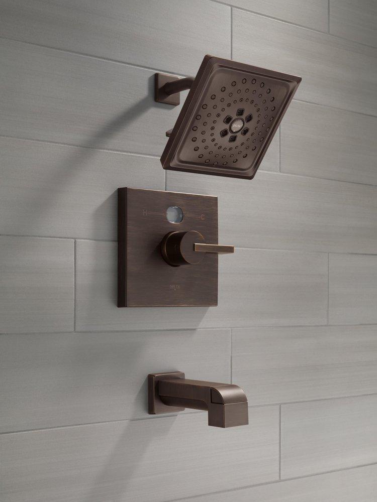 Delta Faucet Venetian&reg; Bronze Multi Function Full Body, H2Okinetic&reg; and Pause Showerhead 