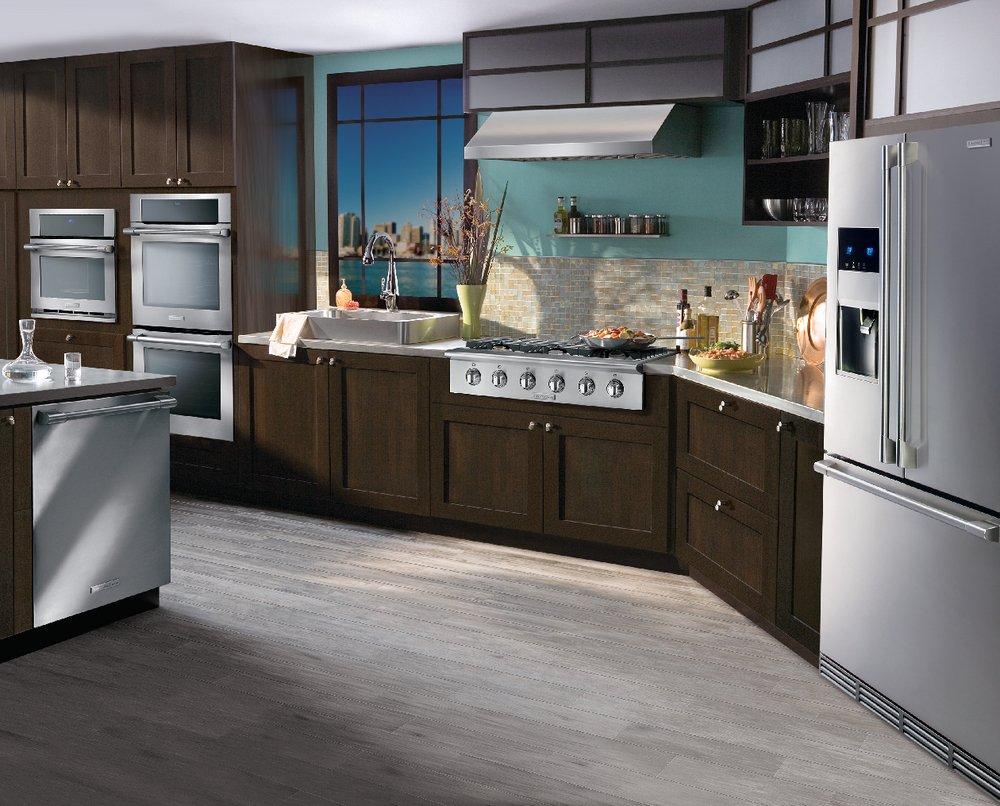 Electrolux Stainless Steel 35-7/8 in. 6-Burner Natural Gas Cooktop 