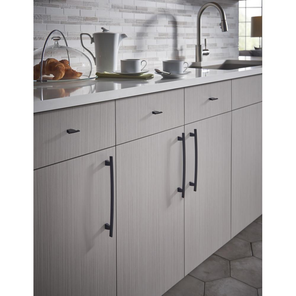 Top Knobs Brushed Satin Nickel 4-1/2 in. Cabinet Pull 