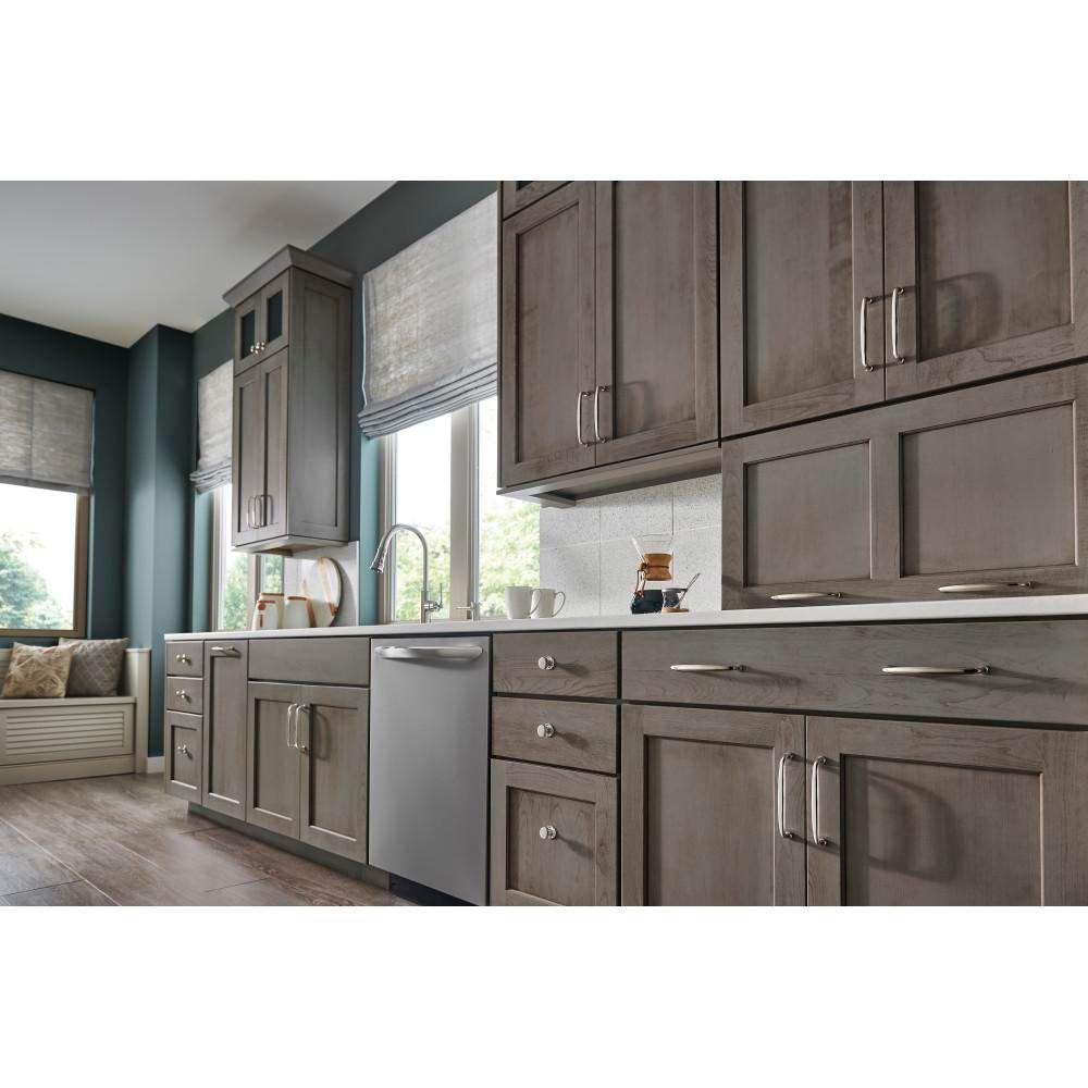 Top Knobs Brushed Satin Nickel Pull 