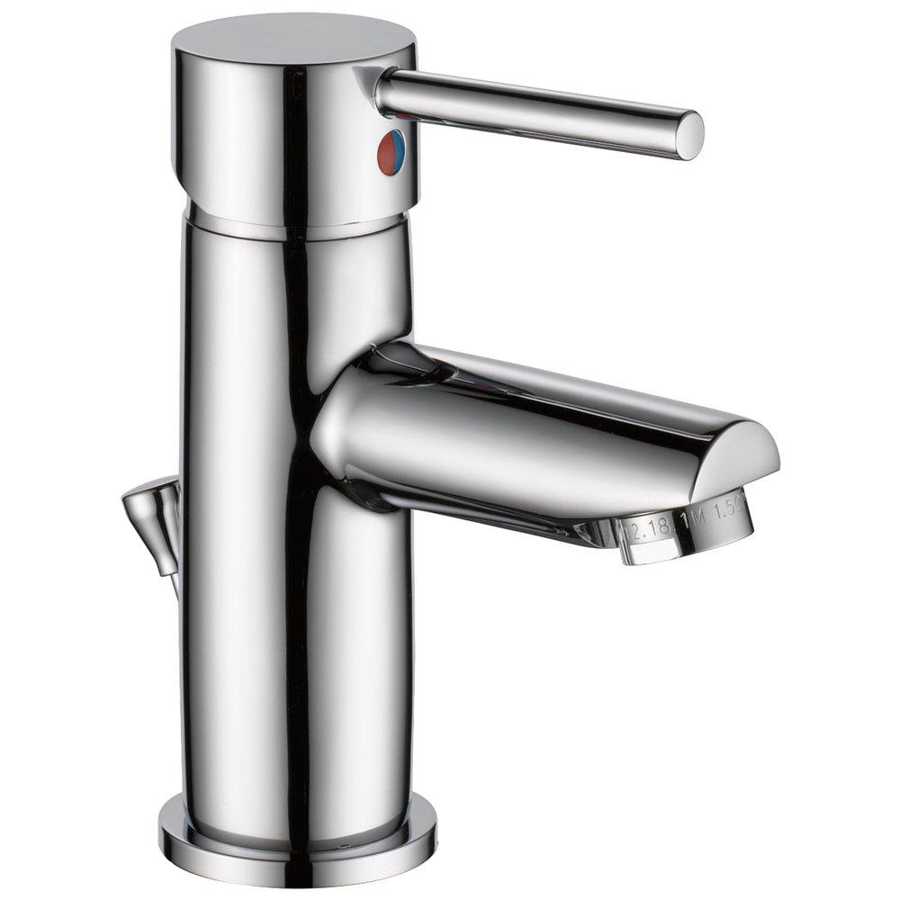 Delta Faucet Chrome Single Handle Centerset Bathroom Sink Faucet 